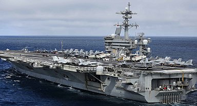 Orta Doğu'daki USS Abraham Lincoln uçak gemisi ABD'ye döndü