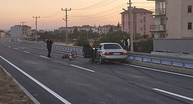 Otomobil, bisikletli çocuğa çarptı: 2 yaralı
