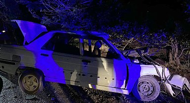 Otomobil ile tarım işçilerini taşıyan minibüs çarpıştı;1 ölü,7 yaralı