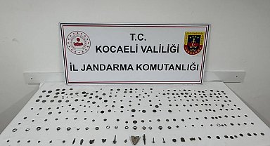 Otomobilde 271 tarihi eser ele geçirildi: 1 gözaltı