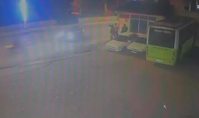 Otomobille çarpışan motosikletin sürücüsü yaralandı