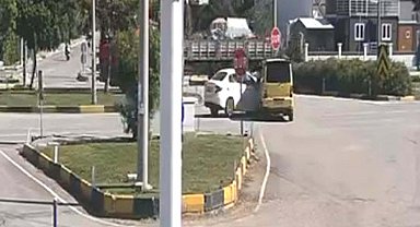 Otomobille minibüsün çarpıştığı kazada 7 kişi yaralandı