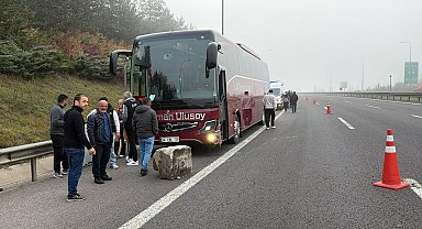 Otoyolda zincirleme kaza: 2 yaralı