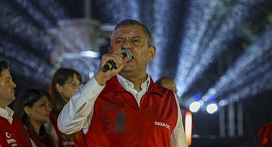 Özgür Özel: Cumhuriyet, kimsesizlerin kimsesidir