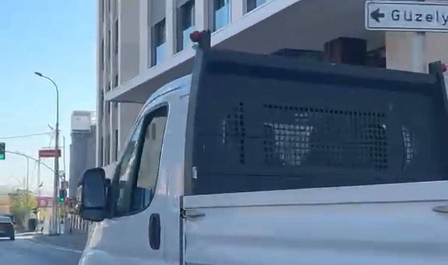 Pendik'te trafiği tehlikeye düşüren sürücüye 15 bin 662 lira ceza