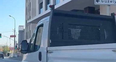 Pendik'te trafiği tehlikeye düşüren sürücüye 15 bin 662 lira ceza