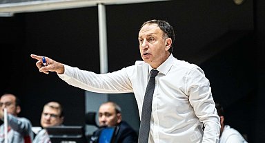 Petkimspor evinde teslim oldu