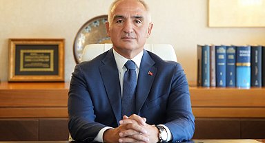 Prof. Dr. Erünsal'ın bağışladığı 525 eserlik koleksiyon, dijital erişime açıldı