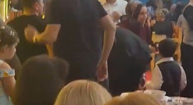 Sahnede rahatsızlanan Hakkı Bulut hastaneye kaldırıldı