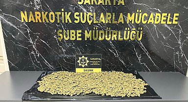 Sakarya'da durdurulan araçta uyuşturucu ele geçirildi