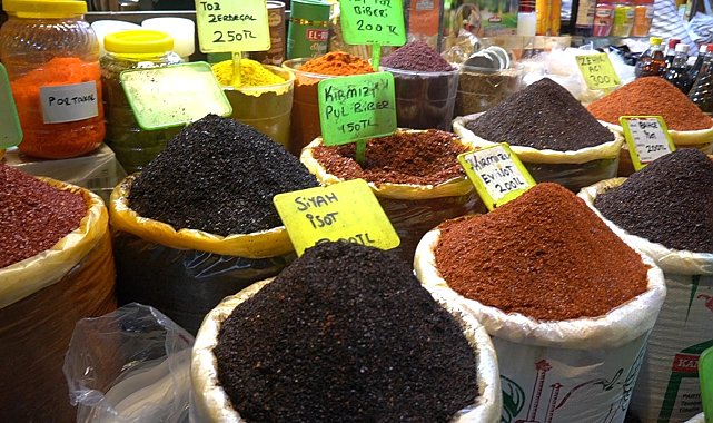 Şanlıurfa'nın pul biberi, 85 ülkede sofralara lezzet katıyor