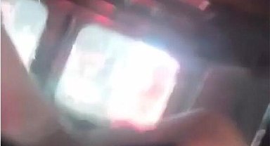 Sarıyer'de trafikte aracın camını kırdı; çocuğun ağladığı anlar kamerada