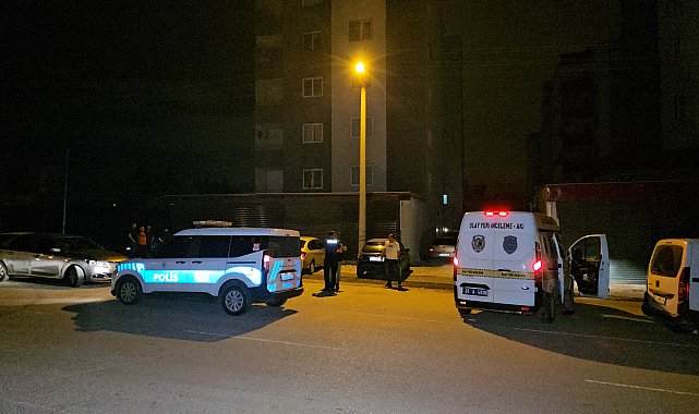 Sevgilisinin eski kocasından kaçmak isterken 3'üncü kattan düşüp, yaşamını yitirdi