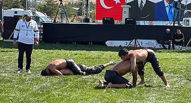 Sincan Belediyesi'nden yağlı pehlivan güreşleri