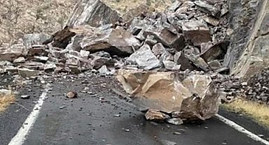 Şırnak-Beytüşşebap kara yolu ulaşıma kapandı