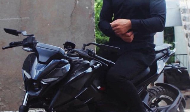 Şırnak'ta kamyonet ile motosiklet çarpıştı: 1 ölü, 1 yaralı