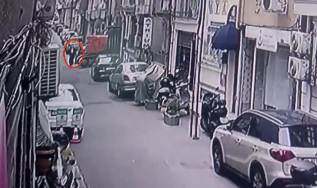 Şişli'de çatıdan düşerek ölen Kazakistanlı kadının son görüntüleri; ev arkadaşıyla sevgilisi serbest bırakıldı