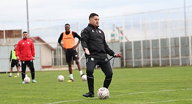 Sivasspor Çağdaş Çavuş ile anlaştı
