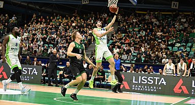 Slask Wroclaw-TOFAŞ: 74-90