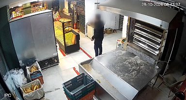 Sultangazi'de fırın tezgahında duran cep telefonunu çaldı