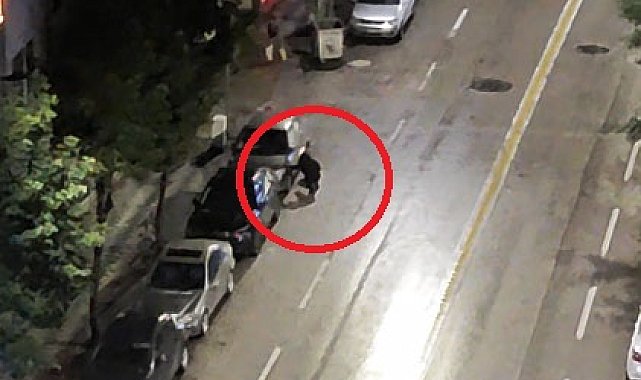 Tartıştığı kişiyi sokakta kovalayıp pompalı tüfekle vurarak öldürdü; o anlar kamerada