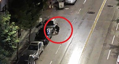 Tartıştığı kişiyi sokakta kovalayıp pompalı tüfekle vurarak öldürdü; o anlar kamerada
