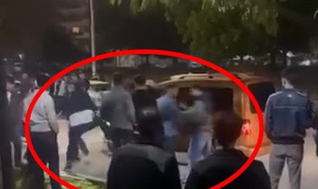 Tekmeli yumruklu kavga kamerada