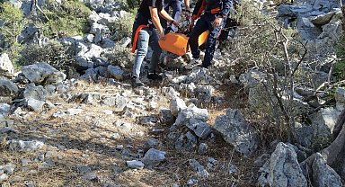 Trekking yaparken yaralanan Alman turist kurtarıldı