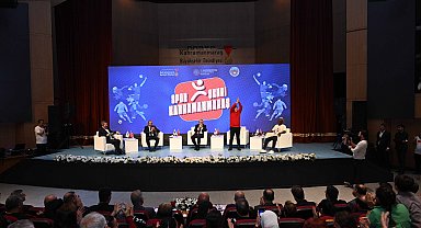 Türk futbolun efsane isimleri Kahramanmaraş'ta buluştu