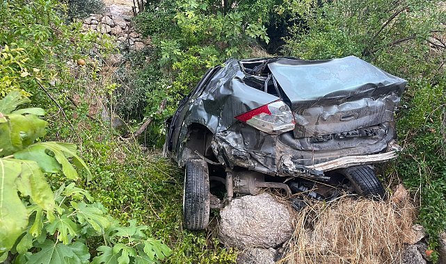 Uçuruma yuvarlanan otomobilin sürücüsü ağır yaralandı