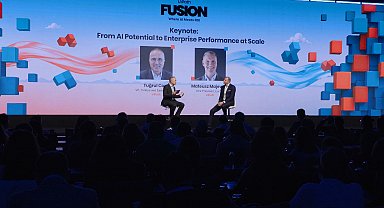 UiPath, yapay zeka ajanlarını ve çalışanları tek platformda buluşturdu