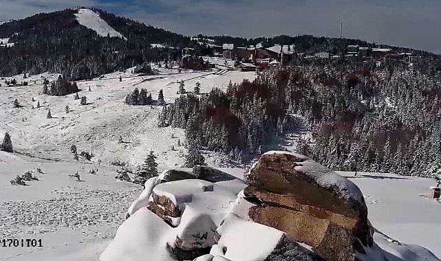 Uludağ'da kar kalınlığı 20 santime ulaştı