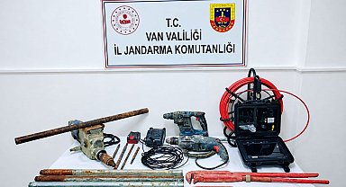 Van'da 1'inci derece sit alanında kaçak kazıya suçüstü: 2 gözaltı