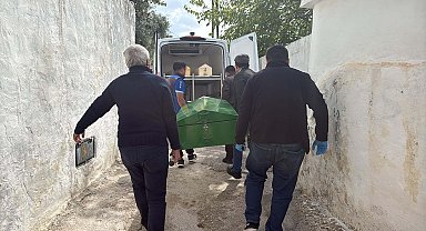 Yalnız yaşadığı evinde ölü bulundu
