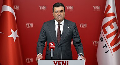 Yeni Partili Emre: Bizi suni gündemlerle meşgul etmeye çalışıyorlar