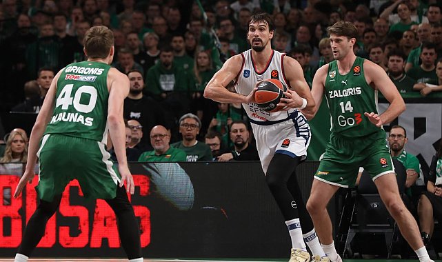 Zalgiris Kaunas: 70 - A. Efes: 85