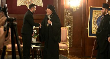 Zelenskiy Fener Rum Ortodoks Patrikhanesi'ni ziyaret etti