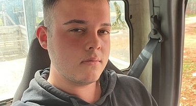 Zincirleme kazaya karışan motosikletin sürücüsü öldü