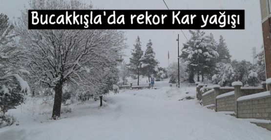 Karaman Bucakkışla'da rekor kar yağışı