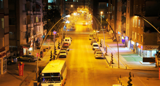 Karaman'da Yunus Emre Caddesi'nin Çehresi Değişti