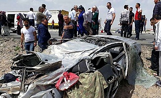 Kayseri'den kaza haberi : 3 ölü, 1 yaralı