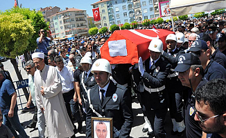 Şehit Polis Memuru Karaman'da Son Yolculuğuna Uğurlandı