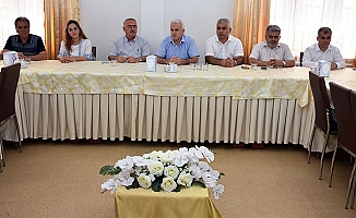 Milli Eğitimden Şube Müdürleri ile Maarif Müfettişine Veda Yemeği