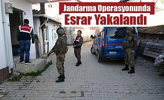 Jandarma Operasyonunda  Esrar Yakalandı...