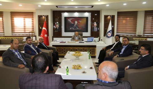 TÜMSİAD yönetim kurulu üyeleri, Başkan Çalışkan'ı Ziyaret etti